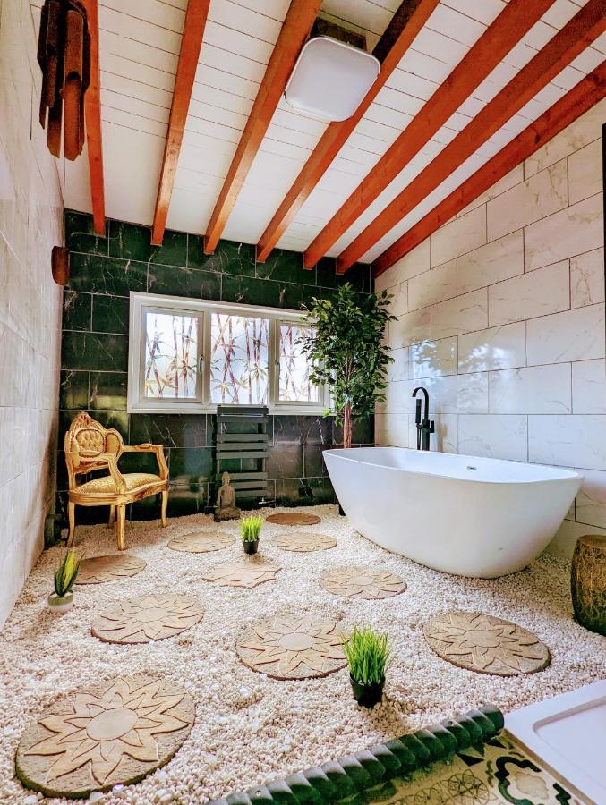 Villa Kaoglen Zen-Feature Bath-Dunkeld-Route 500 Balnald Esterno foto