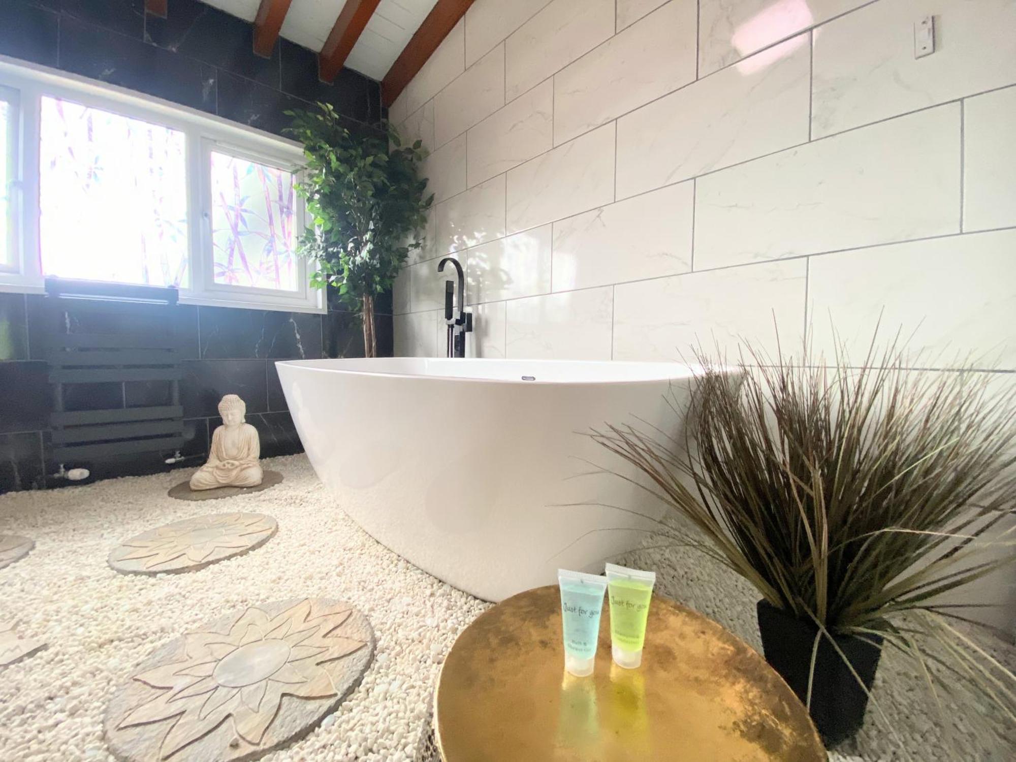 Villa Kaoglen Zen-Feature Bath-Dunkeld-Route 500 Balnald Esterno foto